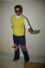 Akshay Kumar on the sets of Entertainment Ke Liye Kuch Bhi Karega grand finale in Yashraj Studios on 5th Oct 2010 (6).JPG